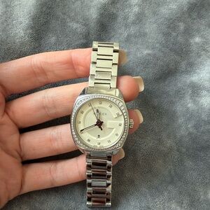 Gucci G-Series Diamond Watch – Stainless Steel – With Box – Luxury